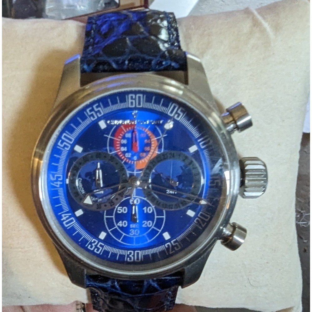 Christian Van Sant Watch 3AD1A1K01 Blue band and face